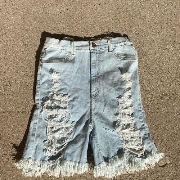 Jean shorts - Picture 1 of 9